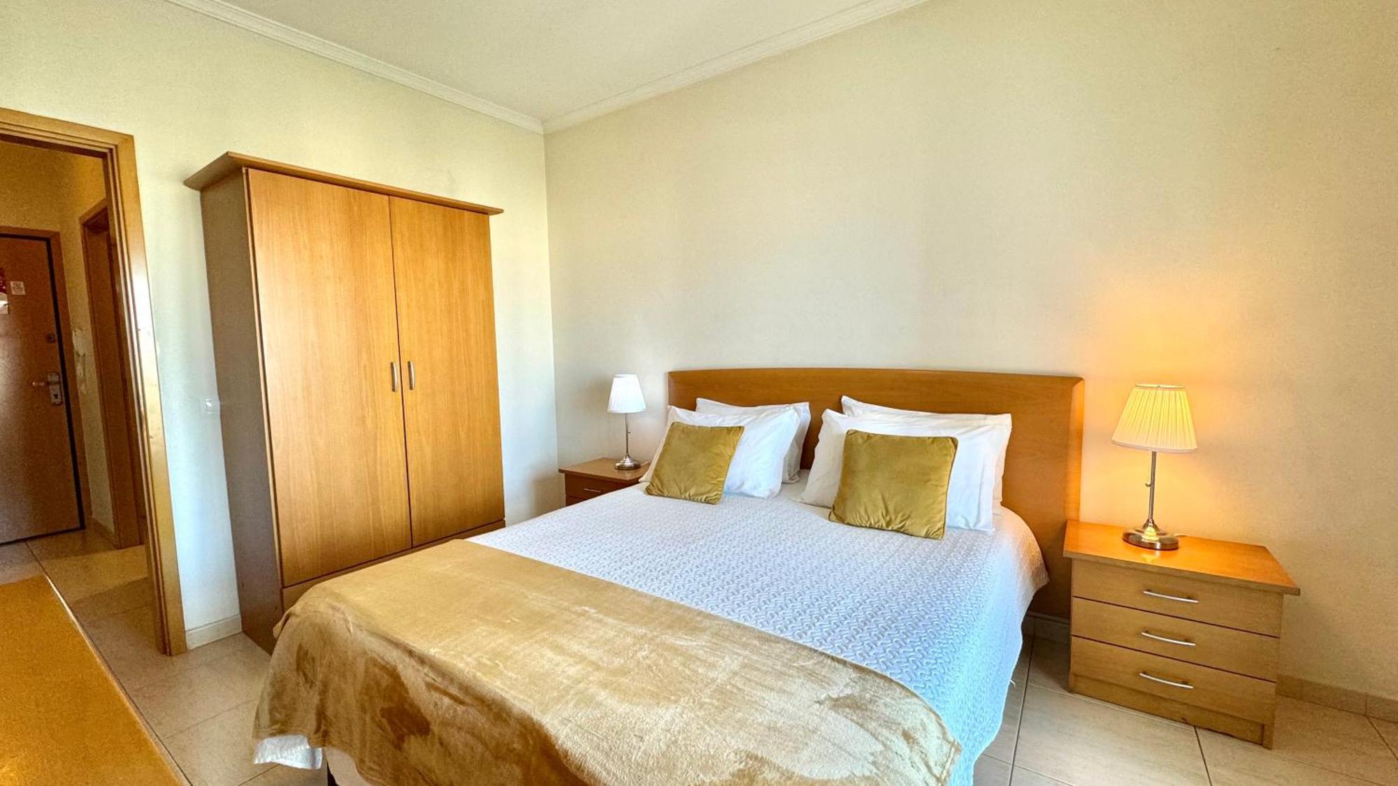 Praia Da Rocha, 502, Charming Apartment, Air Conditioning, Swimming Pool,Free Wifi, Faia By Ig Portimão Esterno foto